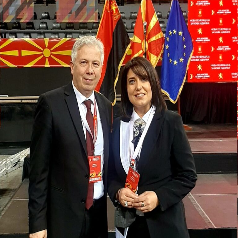 Градоначалникот Јовчески и Заменик Градоначалничката на Прилеп Стерјовска-Локвенец, се дел од делегатите на денешниот 17-ти конгрес на ВМРО-ДПМНЕ во Скопје