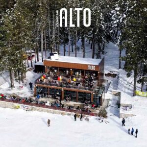 Овој викенд сите во“ALTO Lounge Bar”-Lounge Bar кој што создава убави снежни спомени за сите генерации…
