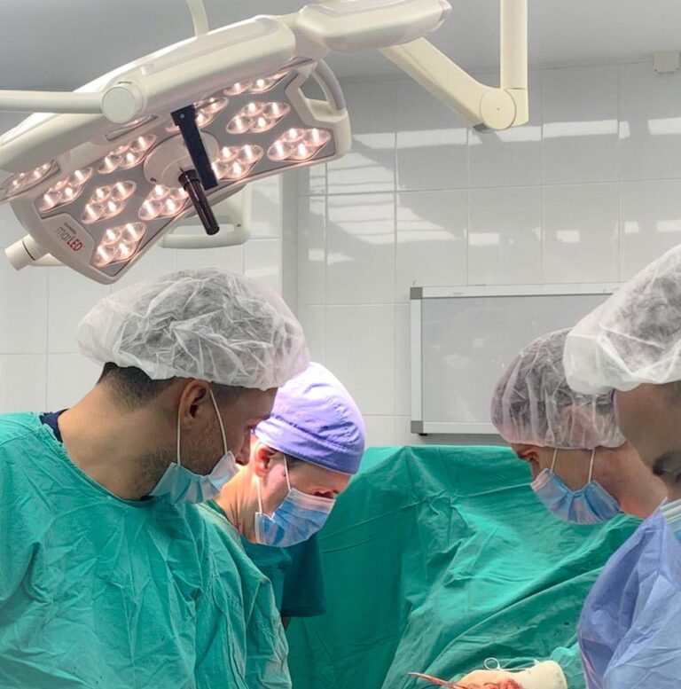 Успешно се направени три имплантации на коскени ткива од починат донор кај пациенти со различни заболувања