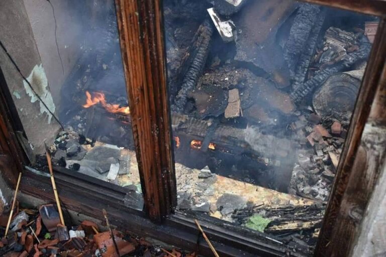 Пожар во куќа во с.Крушеани – пронајдено е едно безживотно тело