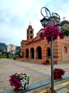 Прилепскиот црковен храм св. Петка ќе биде дополнително разубавен со десетина прекрасни сурфинии