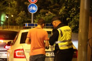 Полицајци од МВР барале 50 евра за да не казнат возач