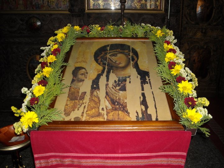 Успение на Пресвета Богородица (Голема Богородица) е неработен ден за граѓаните од православна вероисповед во Република  Македонија