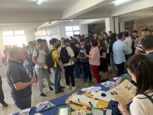 Денеска е второто пријавување за упис во средните училишта – слободни се над 11 000 места