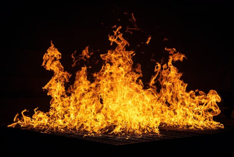 ПОВТОРНО ПОЖАР: Благодарение на ТППЕ-Прилеп пожарот бил изгаснат