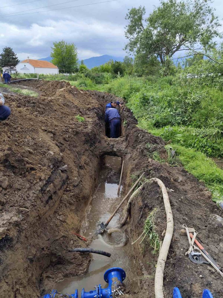 И денеска, “битолски Водовод” работи непрекинато на водоводната мрежа на линија Битола – Поешево – Логоварди, во должина од 6 км