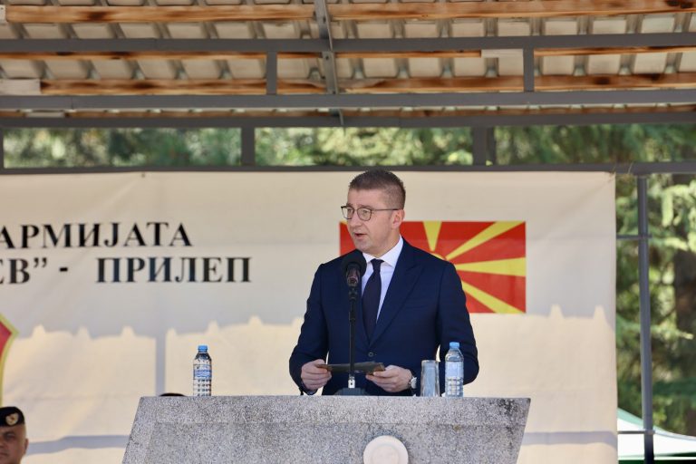Мицкоски од Прилеп: Со гордост објавувам дека преку Министерството за одбрана успешно се реализирани два значајни договори за набавка на нова современа воена опрема – опрема која е целосно усогласена со НАТО стандардите