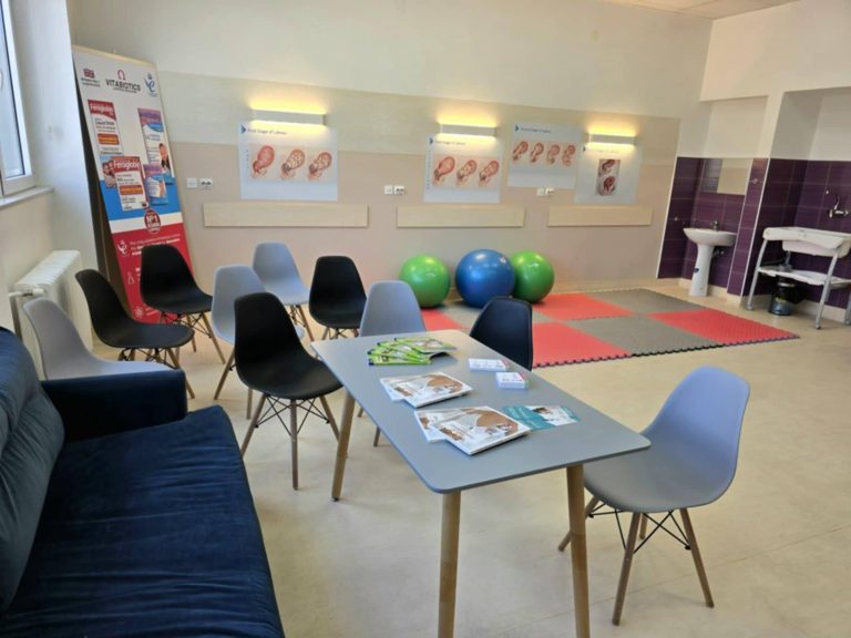 Погледнете! Во прилепската болница се отвори Школата за трудници – простор каде идните мајки и татковци ќе добијат поддршка, знаење и охрабрување на секој чекор