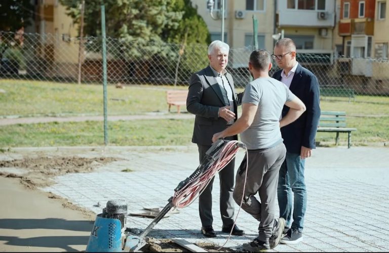 Проданоски веднаш после вчерашната победа се зафати со работа во градот под Марковите Кули