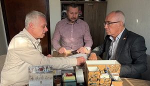 Средба Коњановски – Михајловски: Во Битола ќе се обезбедат нови паркинг места