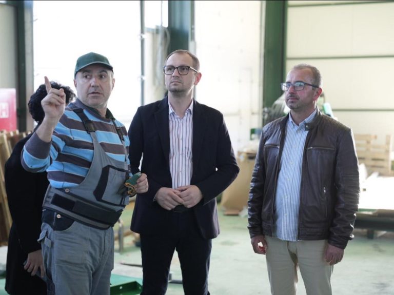 Проданоски: Изградбата на фабриката за селекција на отпад во Прилеп, претставува еден од најзначајните инфраструктурни проекти за модернизирање на системот за управување со отпадот