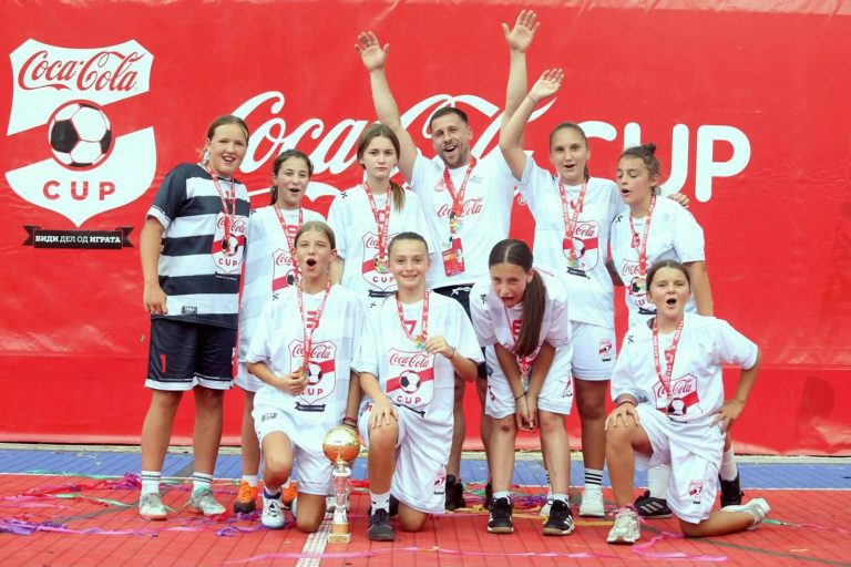 Секоја чест! Ученичките од ООУ „Гоце Делчев“ – Прилеп се новите ДРЖАВНИ ШАМПИОНКИ во мал фудбал, освојувајќи го првото место на државното финале од Плазма Спортските игри на младите