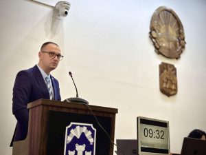 ВИДЕО – Проданоски: Се врши реконструкција на тротоарите и велосипедските патеки, како и реконструкција на уличното осветлување на ул. „11-ти Октомври“ во Прилеп